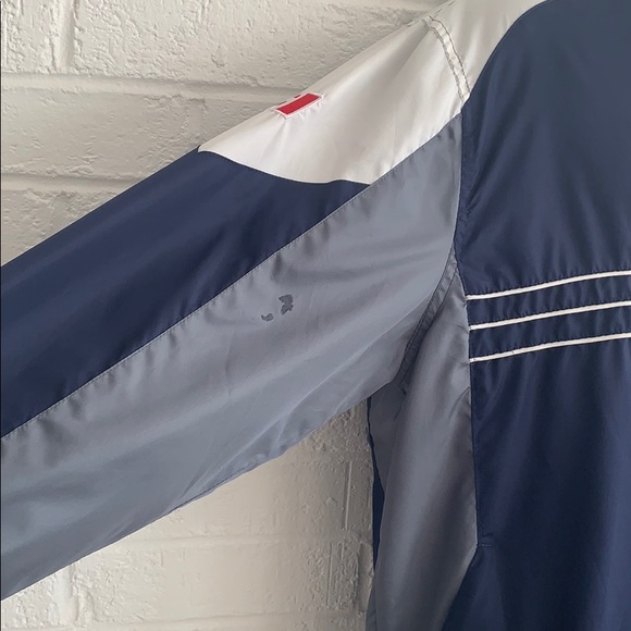 Reebok jacket - Picture 3 of 7